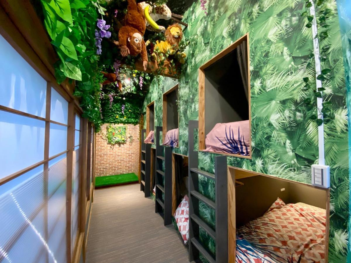 Hotel Jungle Fun Fun Осака Экстерьер фото