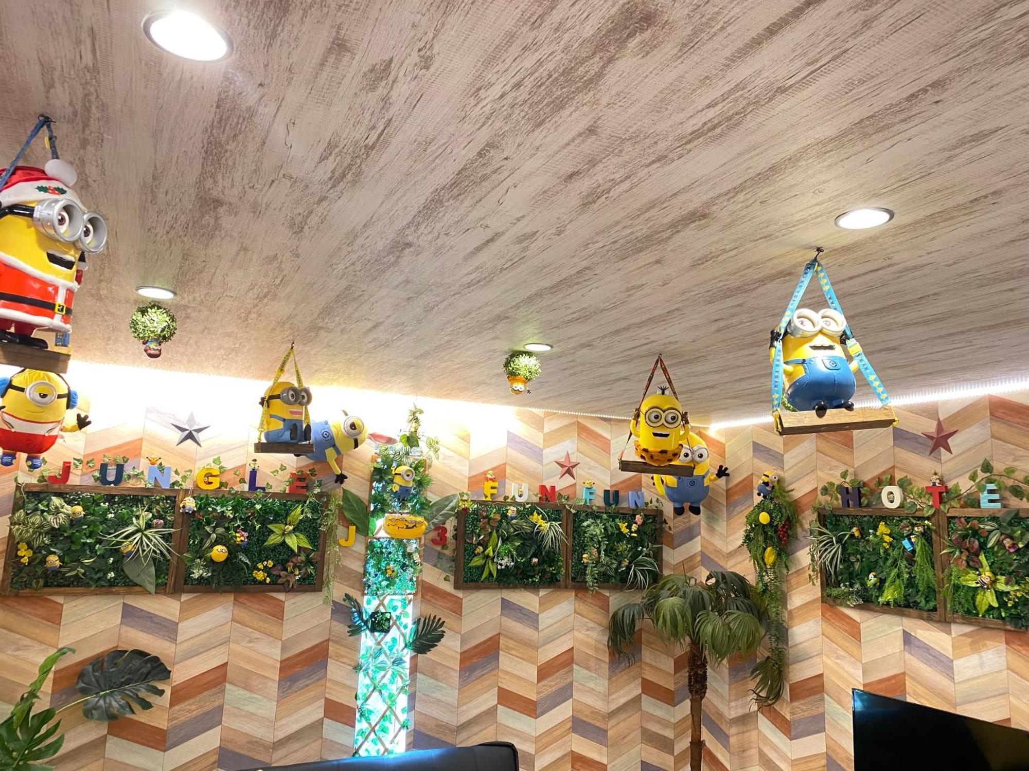 Hotel Jungle Fun Fun Осака Экстерьер фото
